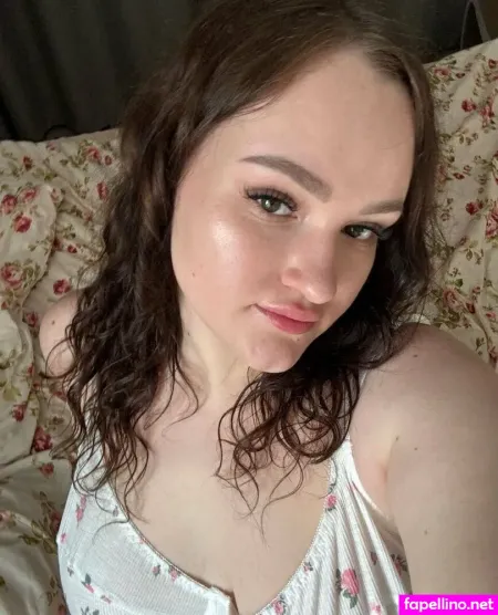 Janie Butterfly OnlyFans Thumbnail #gjJBntl2x8