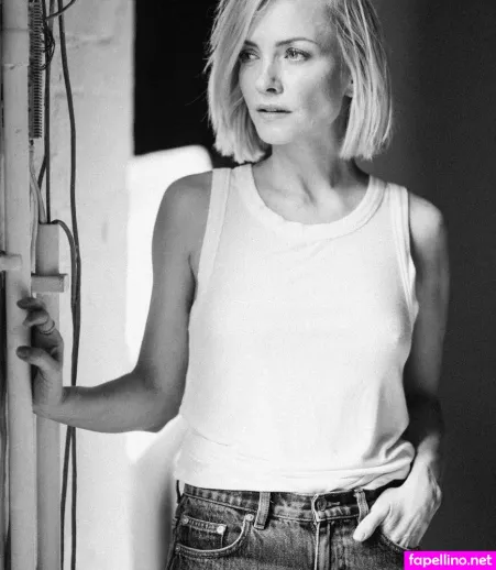 Janin Ullmann OnlyFans Thumbnail #floO4p0qTs