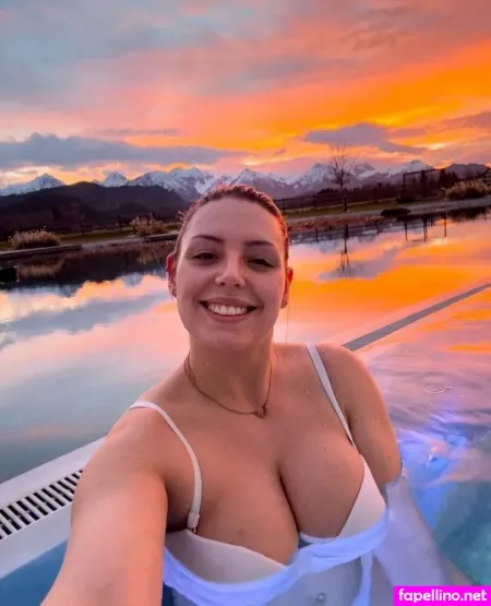 Janina Feuerkopf OnlyFans Thumbnail #cARLrwPM2e