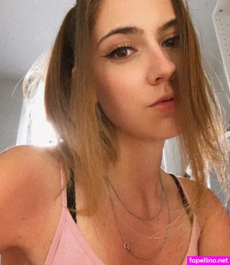 Janina Hille OnlyFans Thumbnail #SG7RdI936D