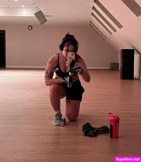 Janina Hille OnlyFans Thumbnail #wX2HQyxNr6