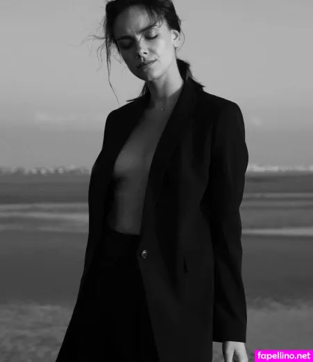 Janina Uhse OnlyFans Thumbnail #VISzM82VKD