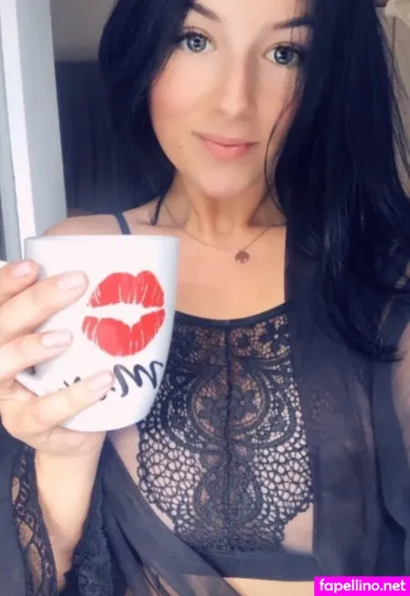 Janinavoo OnlyFans Thumbnail #2quUeGTa5g