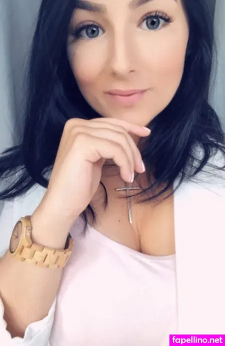 Janinavoo OnlyFans Thumbnail #Y3VFhauMRT