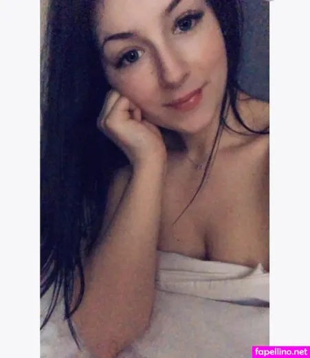 Janinavoo OnlyFans Thumbnail #yucgmF1T4x