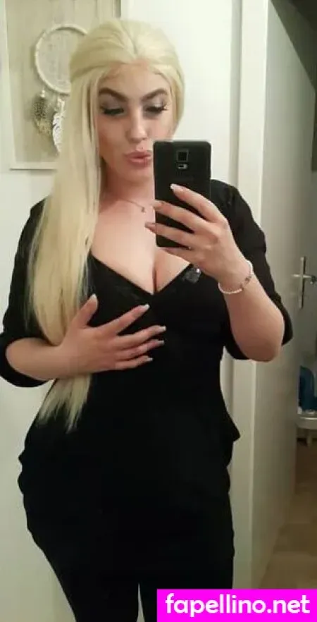 Janine Horn OnlyFans Thumbnail #5E7ZIUfkWx