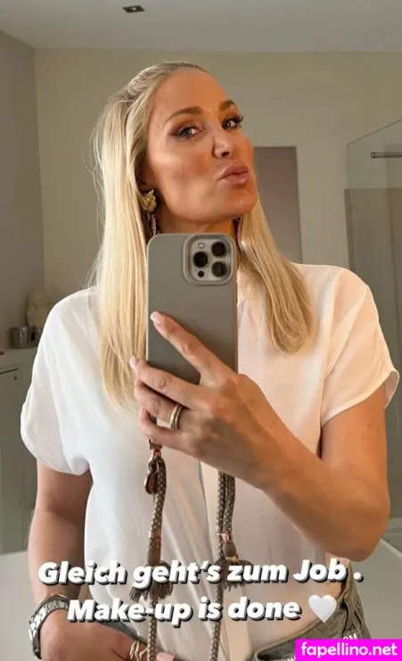 Janine Kunze OnlyFans Thumbnail #DVDU8LVcc5