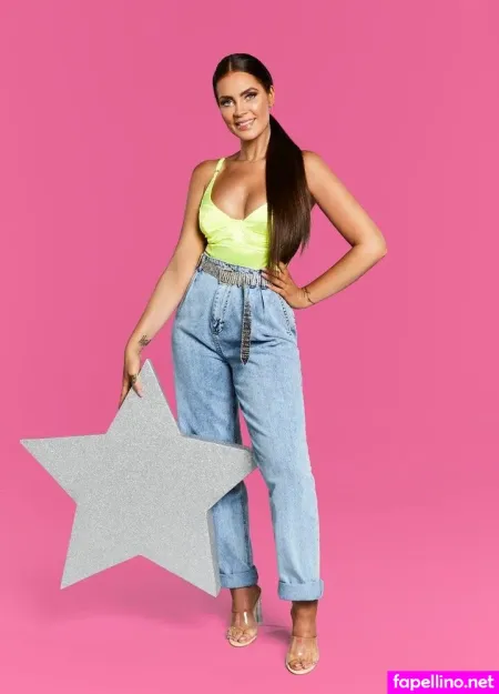 Janine Pink OnlyFans Thumbnail #EYLcpbbEyZ