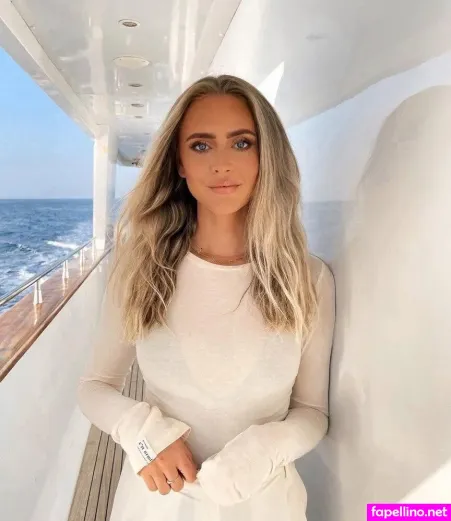Janni Deler OnlyFans Thumbnail #9h0INYOOx3
