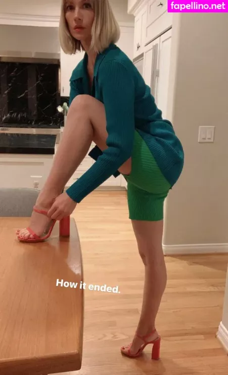 January Jones OnlyFans Thumbnail #2cQQZ2rw94