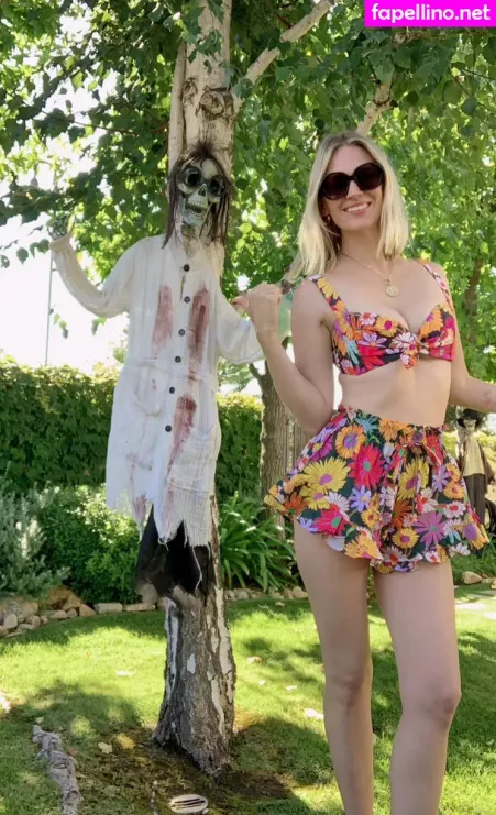 January Jones OnlyFans Thumbnail #OXPTI2GJHA
