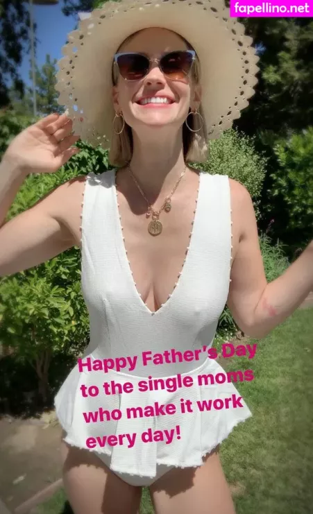 January Jones OnlyFans Thumbnail #RMEaXvpKLF
