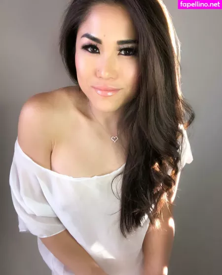 Japanese Girl OnlyFans Thumbnail #fy99XESpkp