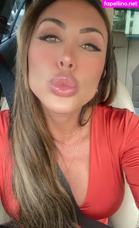 Jaque Khury OnlyFans Thumbnail #139yuatlB1