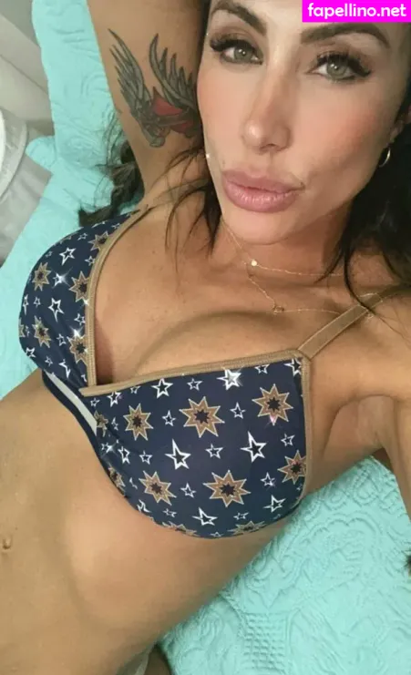 Jaque Khury OnlyFans Thumbnail #2ERPRPwKQa