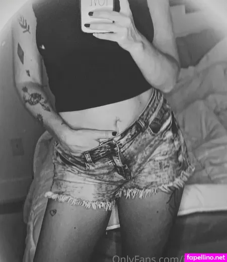 Jaquilyn7 OnlyFans Thumbnail #S1rzvvelt2