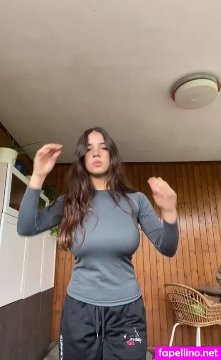 Jarita OnlyFans Thumbnail #iJMqKO8Ql9