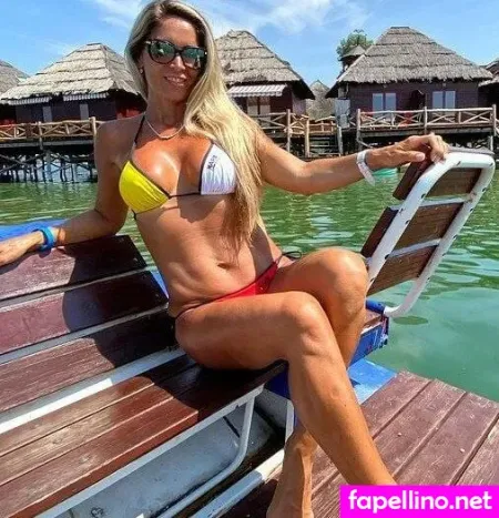Jaroslava OnlyFans Thumbnail #3EYinle9ef