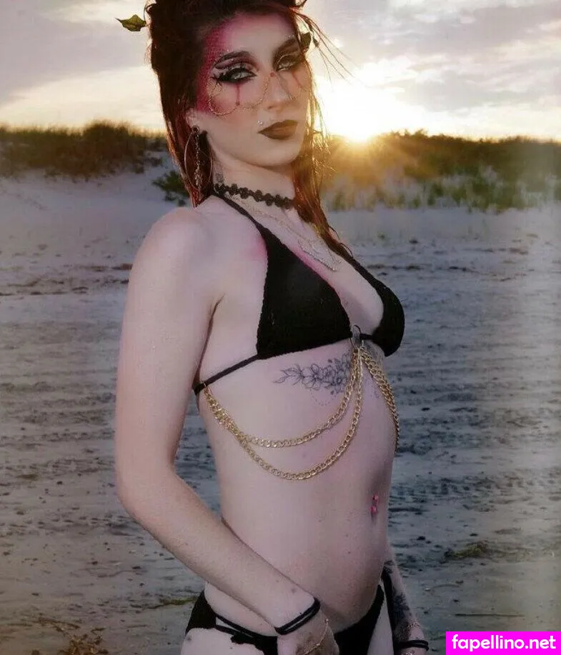 jasmhyn_makeup, jasmhyn_modeling Nude Leaked OnlyFans Photo #kxp8VA1tVD