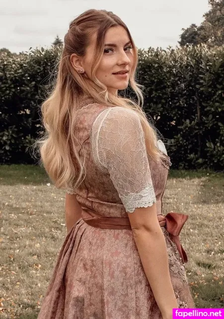 Jasmiinsta OnlyFans Thumbnail #8e8Y7q2K8T