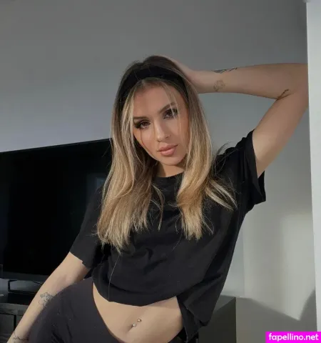 Jasmin Endres OnlyFans Thumbnail #WcOIZbGVzu