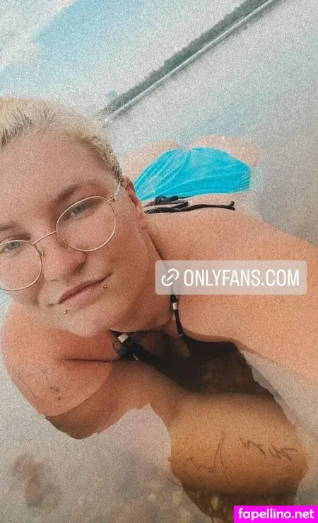 Jasmin Fox OnlyFans Thumbnail #KwdY5YWpsu