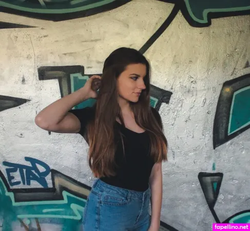 Jasmin Lutke OnlyFans Thumbnail #IdFppXp7dQ