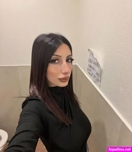 Jasmin Melis Main Profile Photo