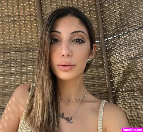 Jasmin Melis OnlyFans Thumbnail #IX0FrSzlwa