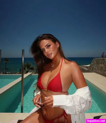 Jasminazizam Main Profile Photo