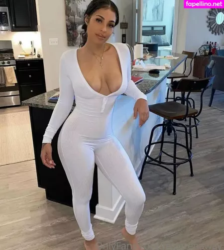 Jasmine Grenaway OnlyFans Thumbnail #fWeBQNxwaW