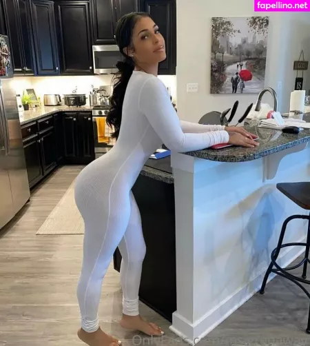 Jasmine Grenaway OnlyFans Thumbnail #i6Q5NgEvKQ