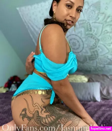 Jasminekalia OnlyFans Thumbnail #LQ4I1cfAVs