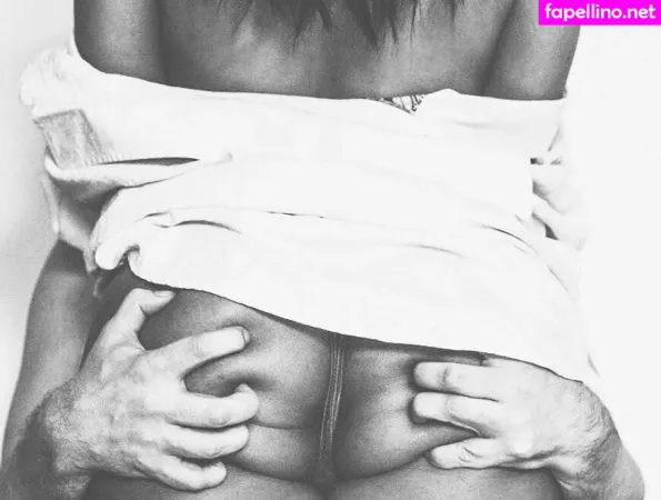 Jasminereyez OnlyFans Thumbnail #0Ep0IkPceI