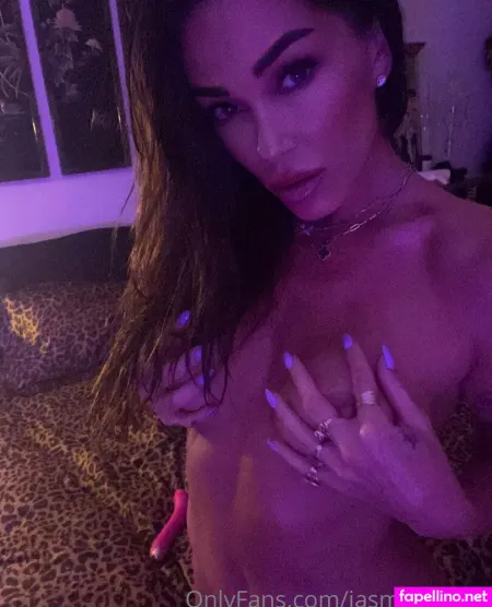 Jasminewaltz OnlyFans Thumbnail #FdkxSQqq2R