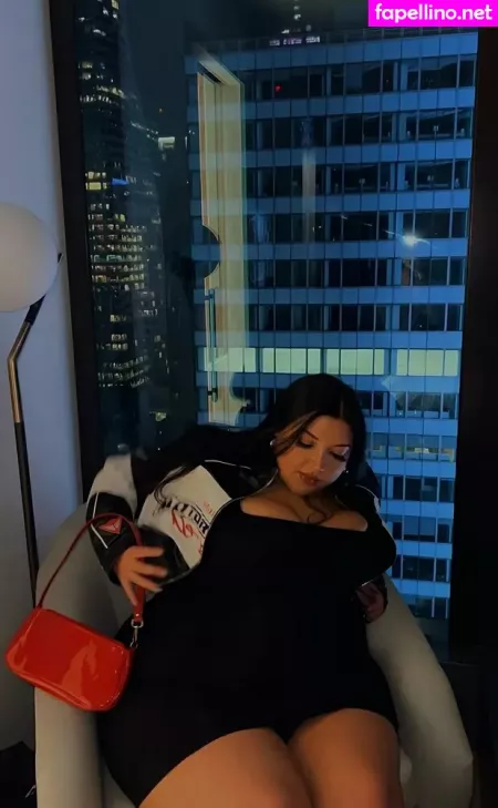 Jasminexo2000 1 OnlyFans Thumbnail #NB1so6No4e