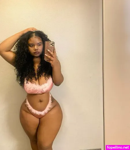 Jasmyn Mai OnlyFans Thumbnail #d2NqS8kvWq