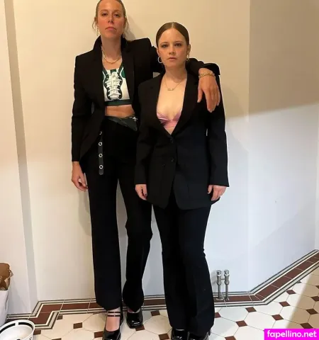 Jasna Fritzi Bauer OnlyFans Thumbnail #LSSqX7ou7p