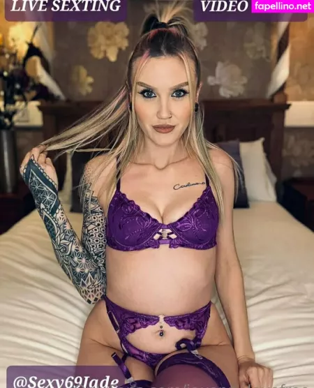 Jaxennelovefree OnlyFans Thumbnail #CWCBg8QpAe