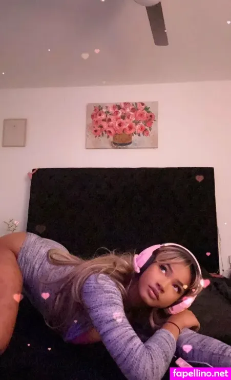 Jaydeechandaa OnlyFans Thumbnail #L3WM24aAtT