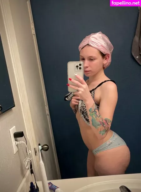 Jaymee Pineapple OnlyFans Thumbnail #133gLgfvJn