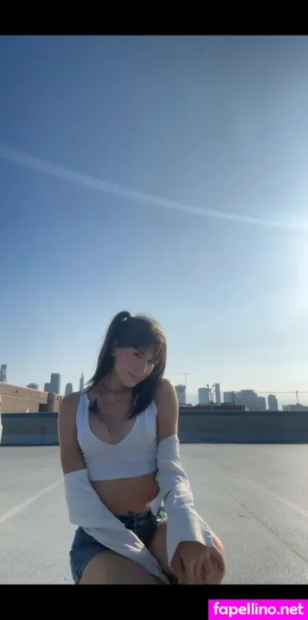 Jayne Calloway OnlyFans Thumbnail #2nIvgL8uvv