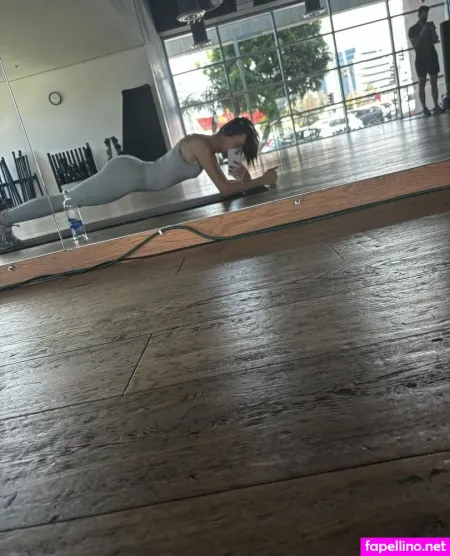 Jayne Calloway OnlyFans Thumbnail #3d81XT0iFp