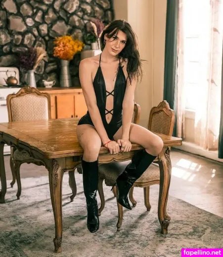 Jayne Calloway OnlyFans Thumbnail #Prma2NJ59T