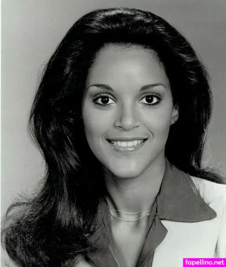 Jayne Kennedy OnlyFans Thumbnail #kGD8Z6E4Io