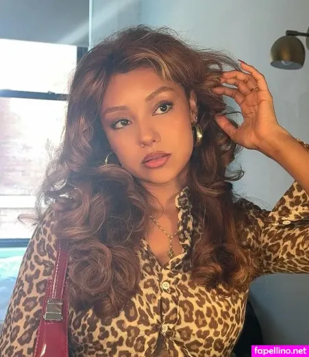 Jazmina OnlyFans Thumbnail #qIkoWWIzGL