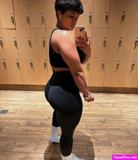 Jazmond M OnlyFans Thumbnail #OPdblpBBLW