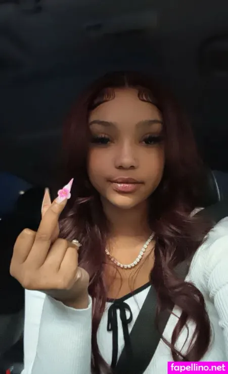 Jazmynuncensored OnlyFans Thumbnail #2CVagNsdvP