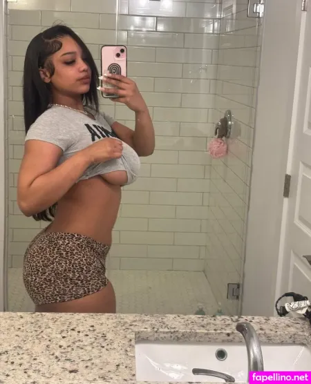 Jazmynuncensored OnlyFans Thumbnail #frrVp9swdc