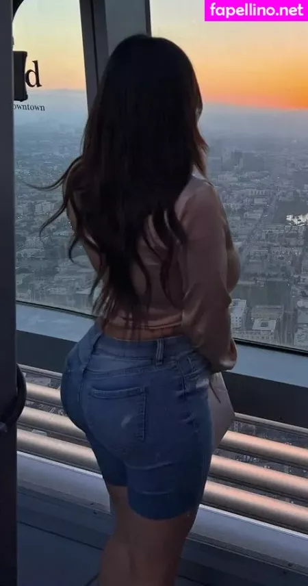 Jazzlovescoffee OnlyFans Thumbnail #0sRrOpw1y1